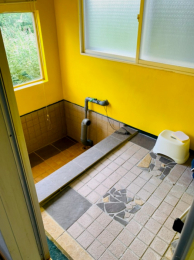 浴室　浴室はゆったり1.25坪。温泉権利付き。