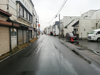 OʓH܂ތnʐ^@̓H͓~GႠ܂B