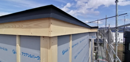 �{�H��ʐ^�@�A�N�A�V�[�g�ƃA�N�A�t�H�[����W�g�p�ŗ�g�[�����A�b�v�B�ǂ̒��Ɏ��x�����܂炸�A�Z��̐��\�����サ�܂��B