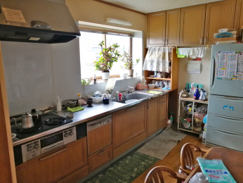 �L�b�`���@���[�L�x�ȃV�X�e���L�b�`���B