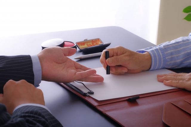 不動産仲介で「売主と買主が防げたこと」一覧【不動産仲介で売主と買主は何を防げたのか？】トラブルを未然に防ぐ「見えない価値」｜おうち情報館